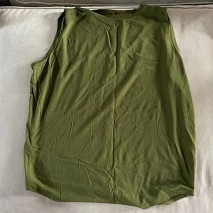 Lululemon tank